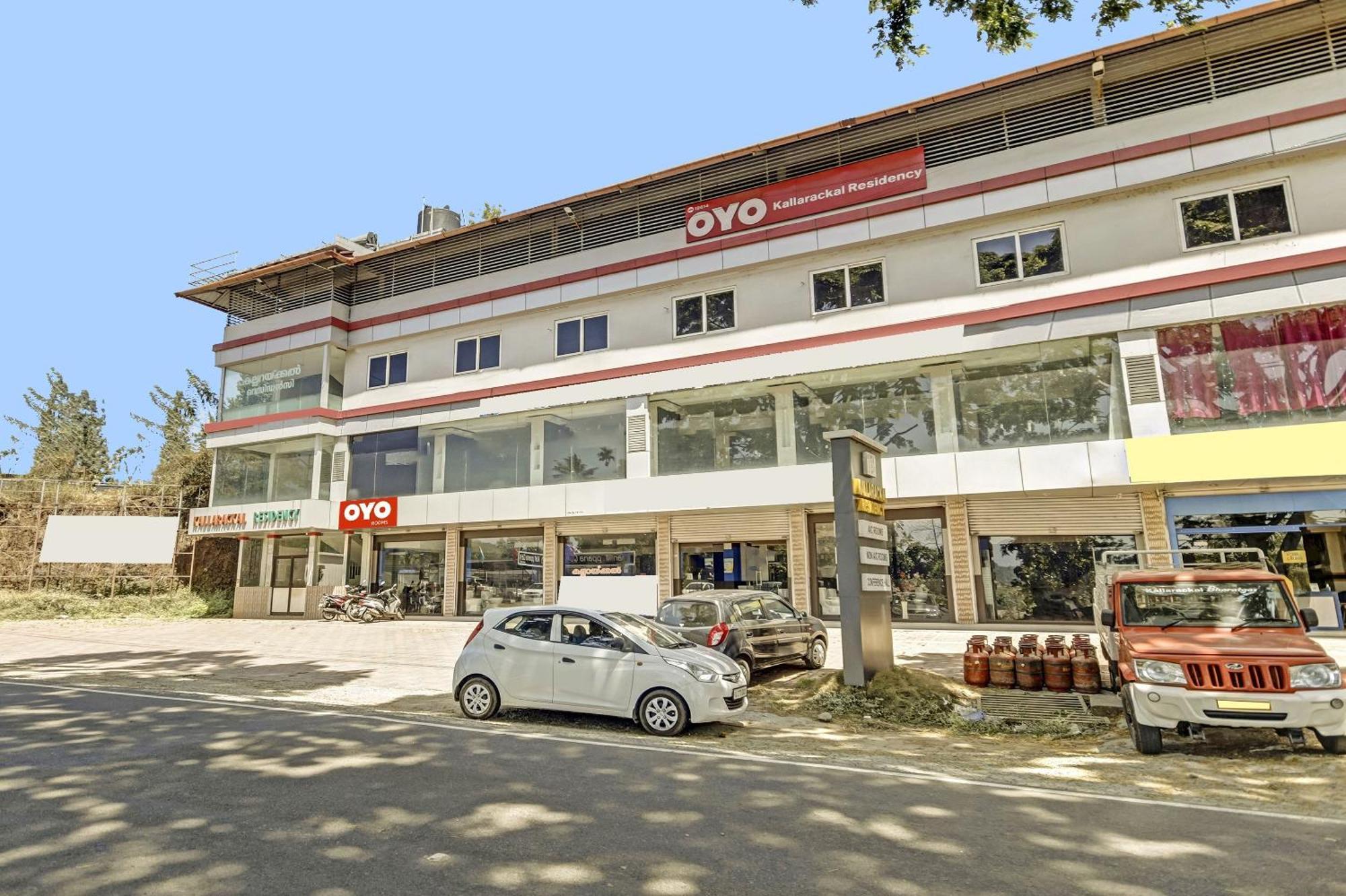 טקאדי Hotel O Kalapurackal Residency מראה חיצוני תמונה
